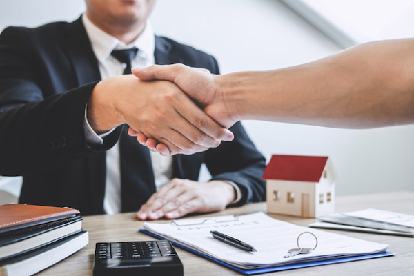 Real estate y negocios